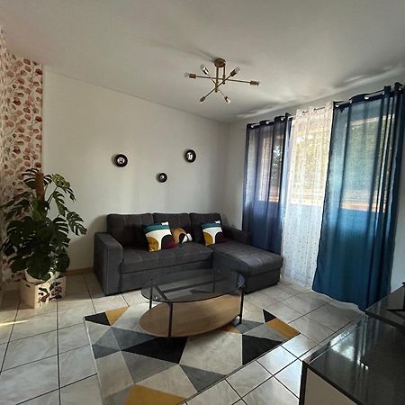 Home Lyla Дижон Екстериор снимка